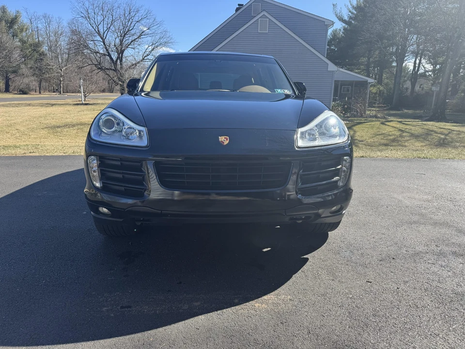 2009 Porsche 955/957 Cayenne - Image 2 of 31