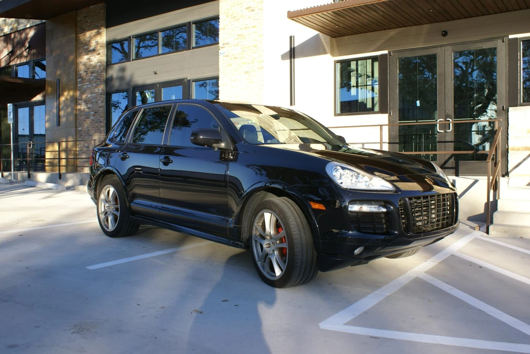 2009 Porsche 955/957 Cayenne GTS - Image 18 of 31