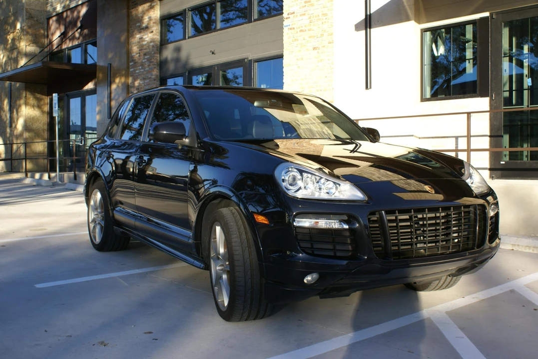 2009 Porsche 955/957 Cayenne GTS - Image 15 of 31