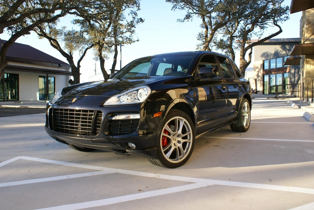 2009 Porsche 955/957 Cayenne GTS - Image 5 of 31