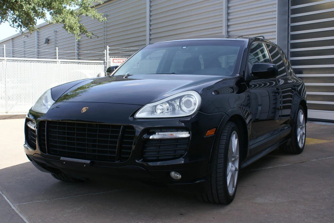 2009 Porsche 955/957 Cayenne GTS - Image 8 of 31