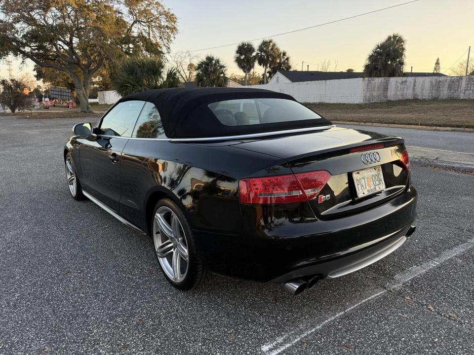 2010 Audi B8 S5 - Image 15 of 31