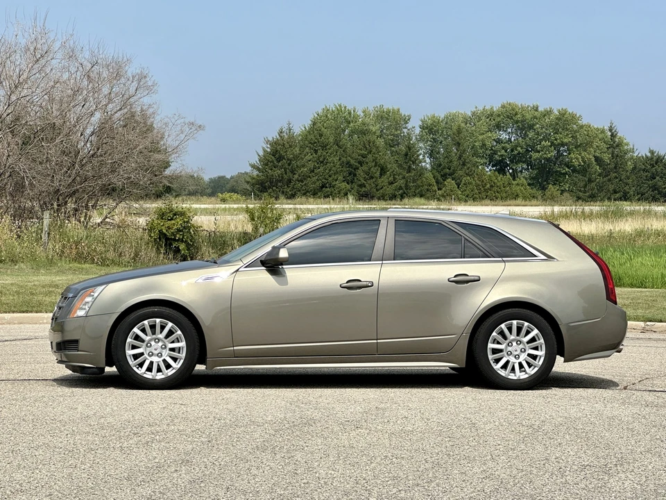 2010 Cadillac CTS 2nd Gen - Image 13 of 31