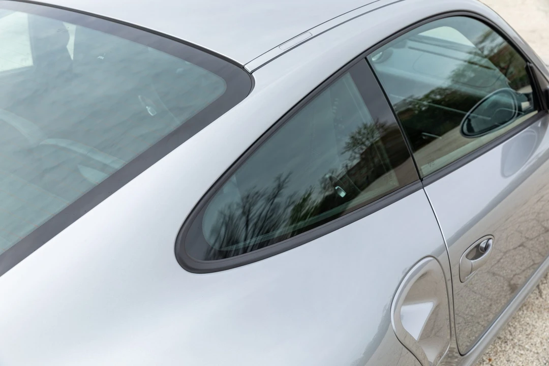 2010 Porsche 997 Turbo - Image 22 of 31
