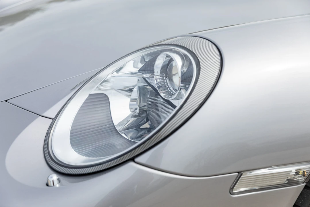 2010 Porsche 997 Turbo - Image 14 of 31