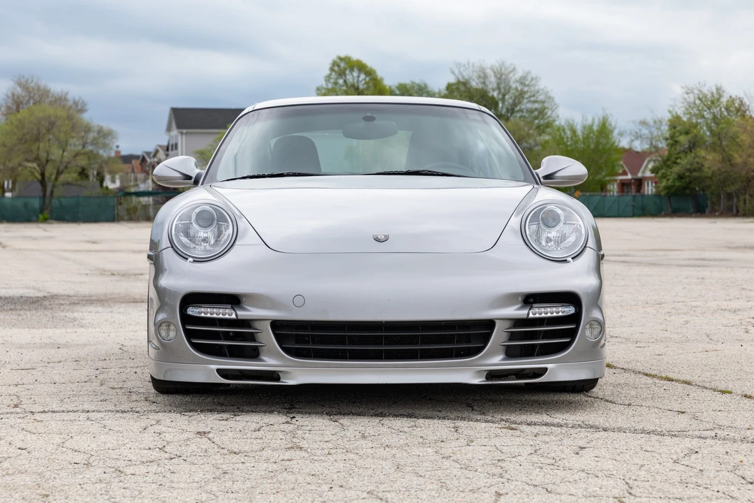 2010 Porsche 997 Turbo - Image 2 of 31