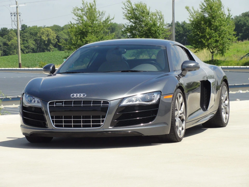 2011 Audi 42 R8 - Image 2 of 31
