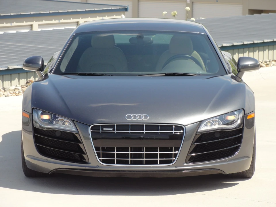 2011 Audi 42 R8 - Image 22 of 31