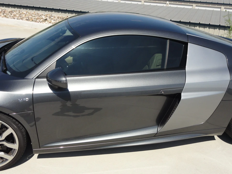 2011 Audi 42 R8 - Image 28 of 31