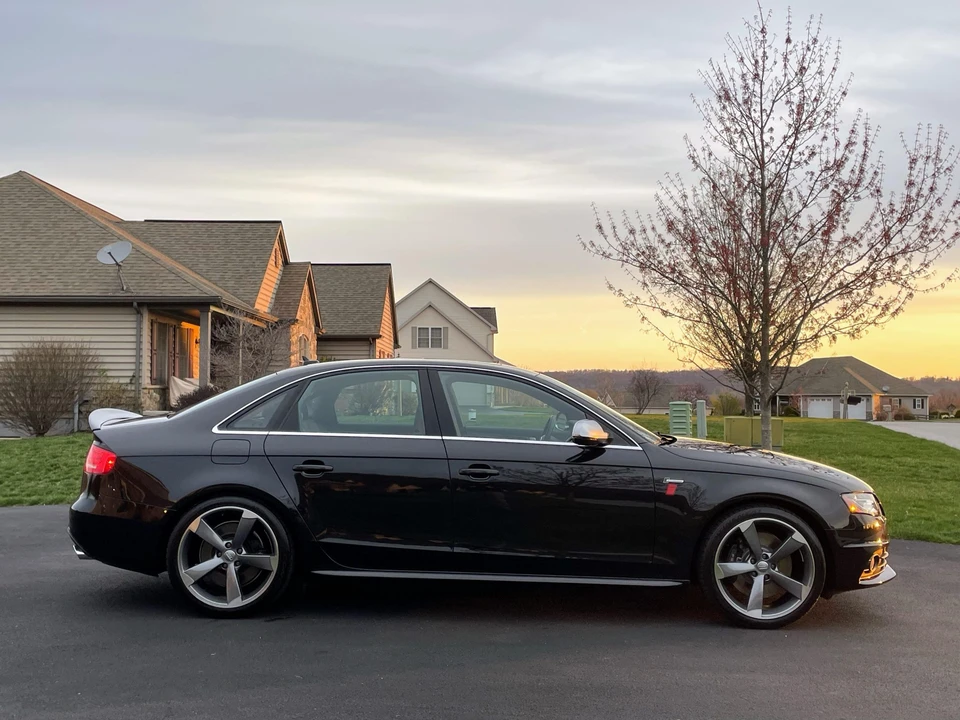 2012 Audi B8 S4 - Image 8 of 31