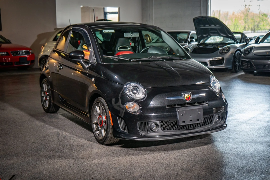 2012 Fiat Abarth 500 - Image 2 of 31