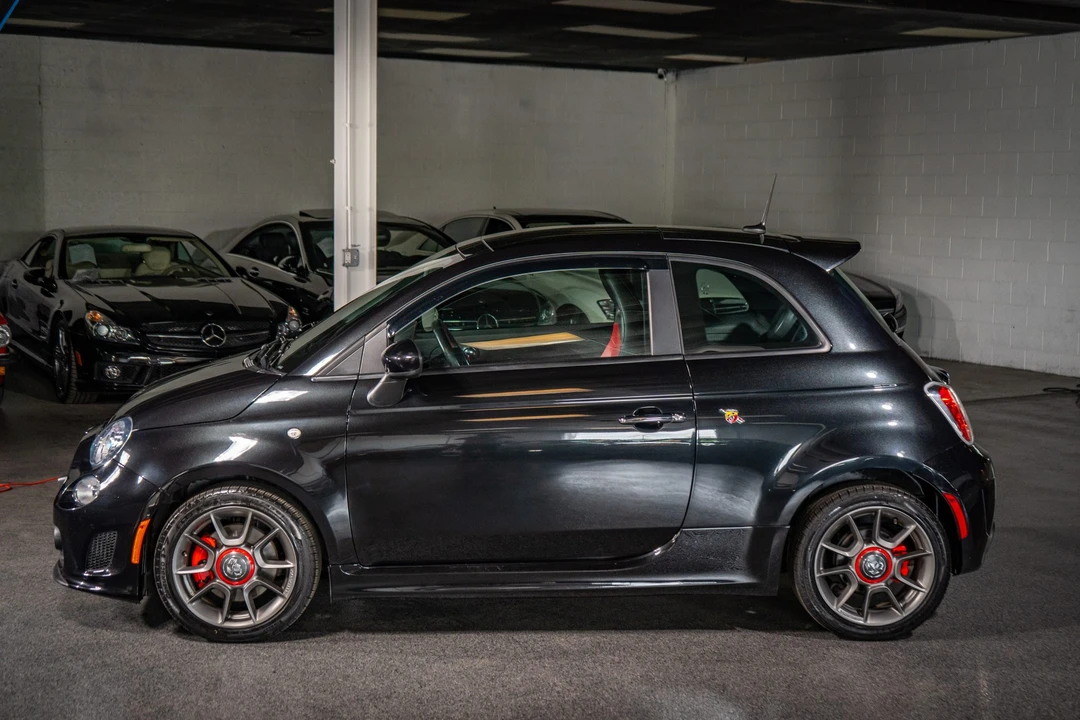 2012 Fiat Abarth 500 - Image 10 of 31