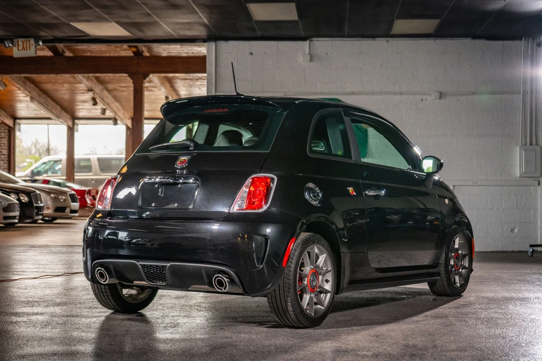 2012 Fiat Abarth 500 - Image 15 of 31