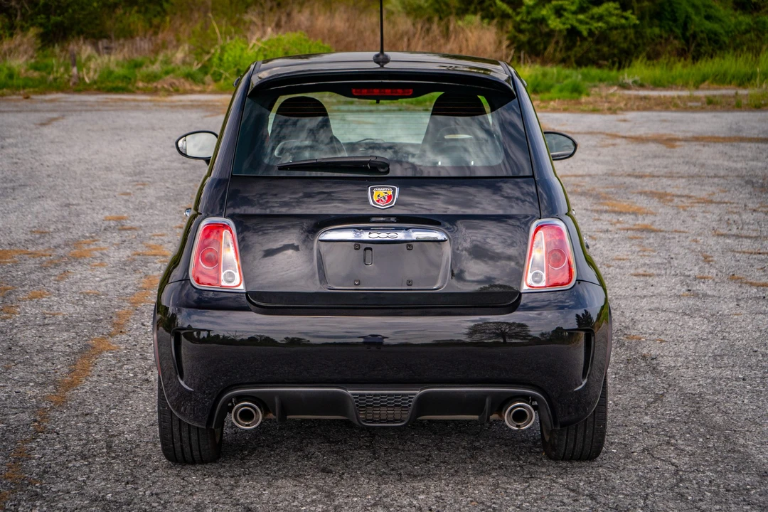 2012 Fiat Abarth 500 - Image 28 of 31