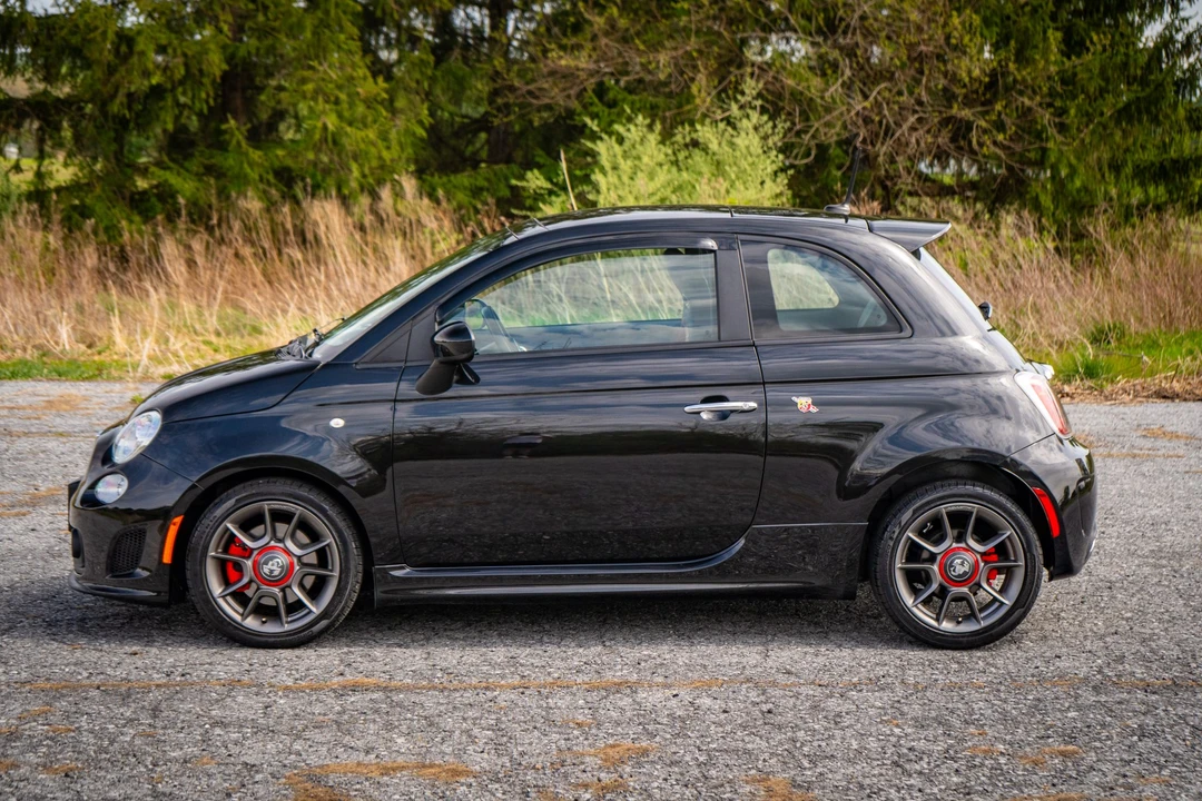 2012 Fiat Abarth 500 - Image 22 of 31