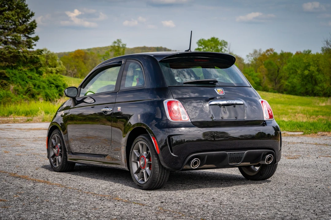 2012 Fiat Abarth 500 - Image 23 of 31