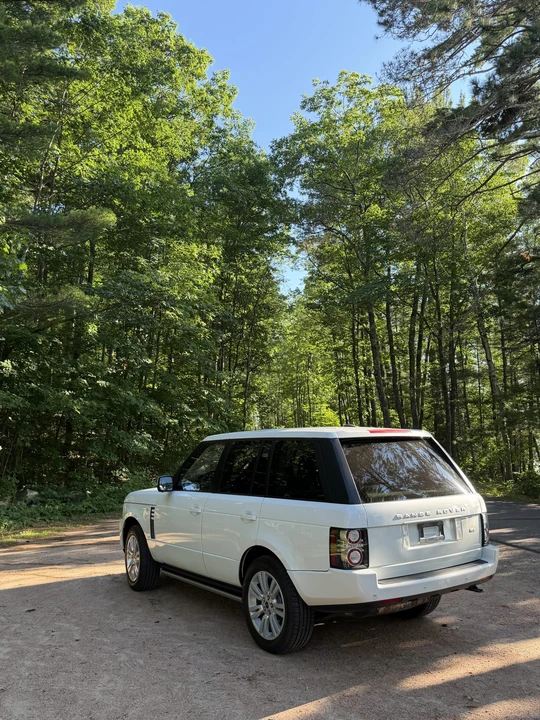 2012 Land Rover Range Rover L322 - Image 17 of 31