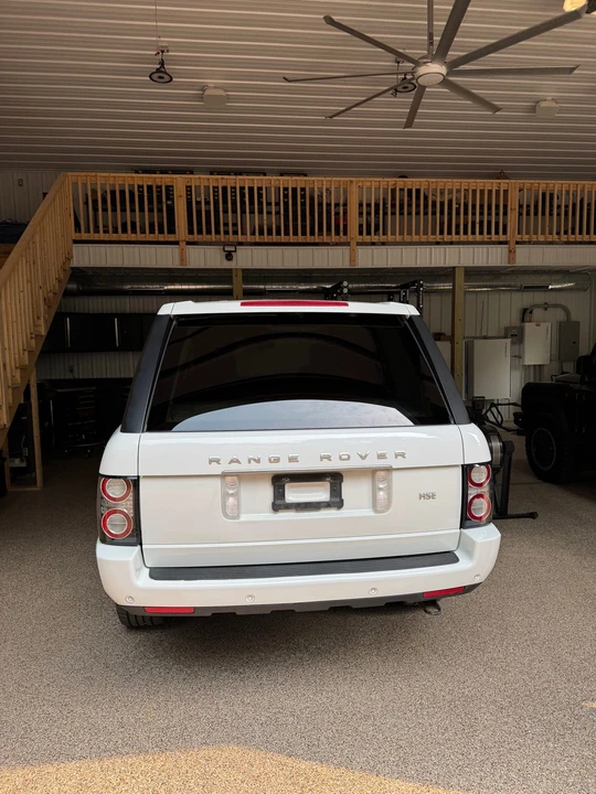 2012 Land Rover Range Rover L322 - Image 11 of 31