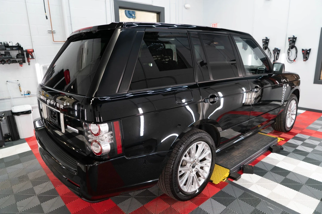 2012 Land Rover Range Rover L322 - Image 9 of 31