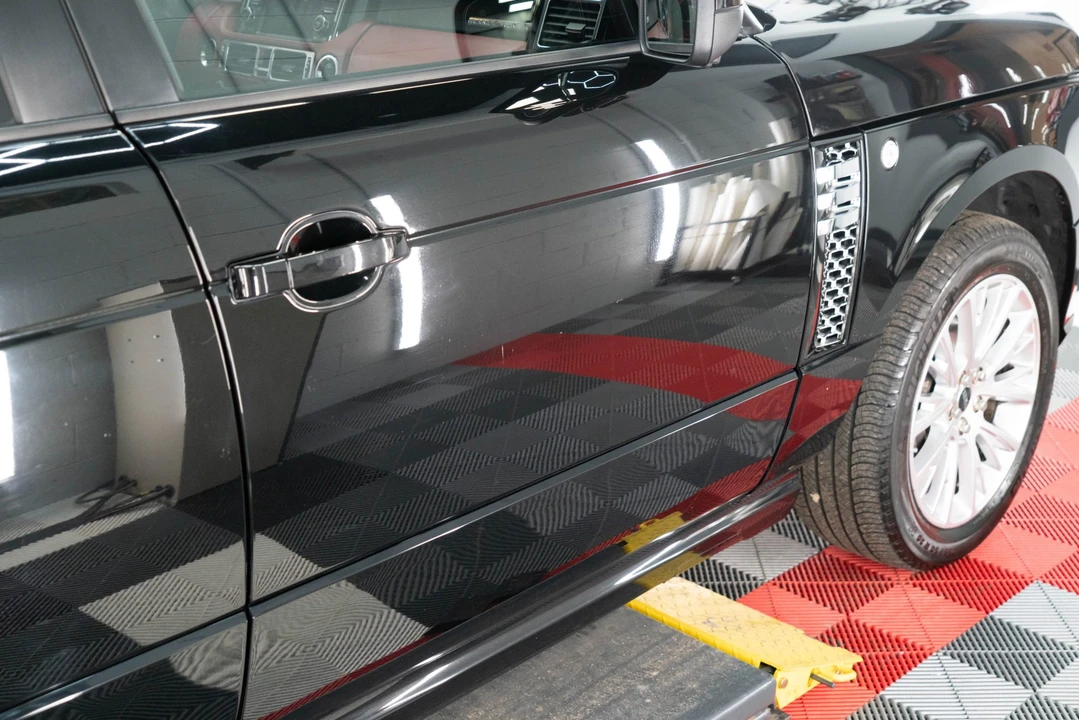 2012 Land Rover Range Rover L322 - Image 30 of 31