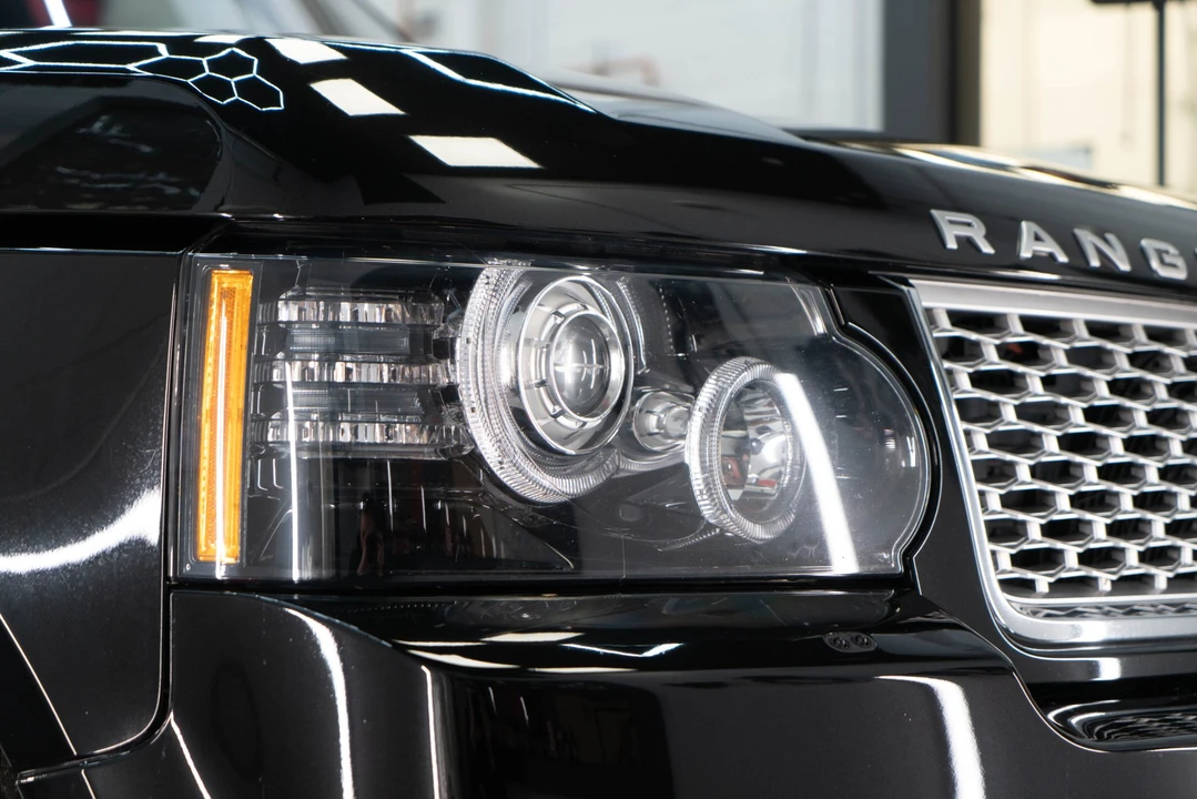 2012 Land Rover Range Rover L322 - Image 15 of 31