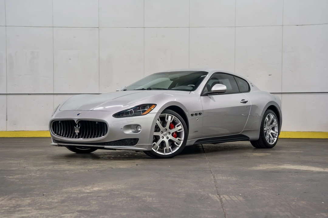 2012 Maserati GranTurismo 1st Gen - Image 2 of 31