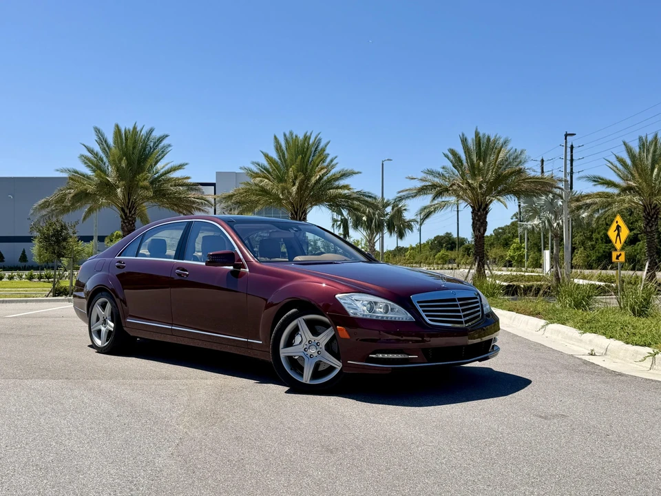 2013 Mercedes-Benz W221 S-Class - Image 2 of 31