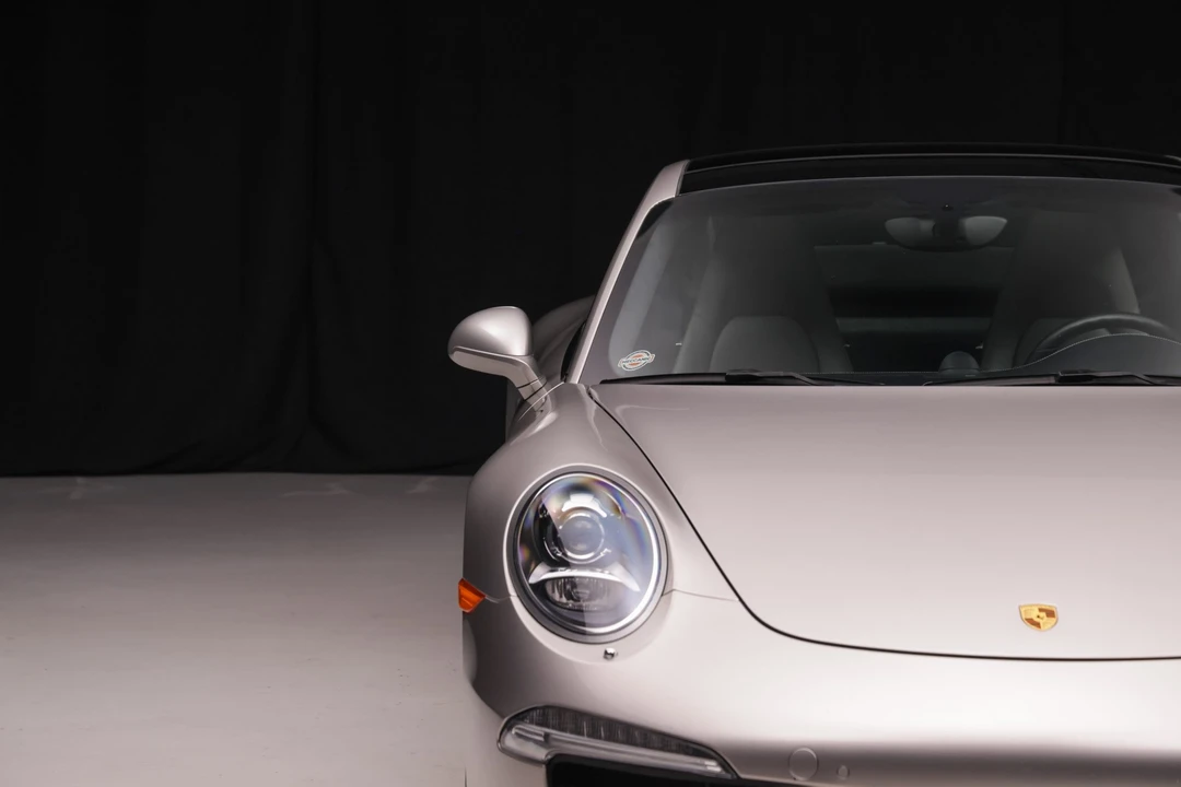 2013 Porsche 991 Carrera 4S - Image 19 of 31