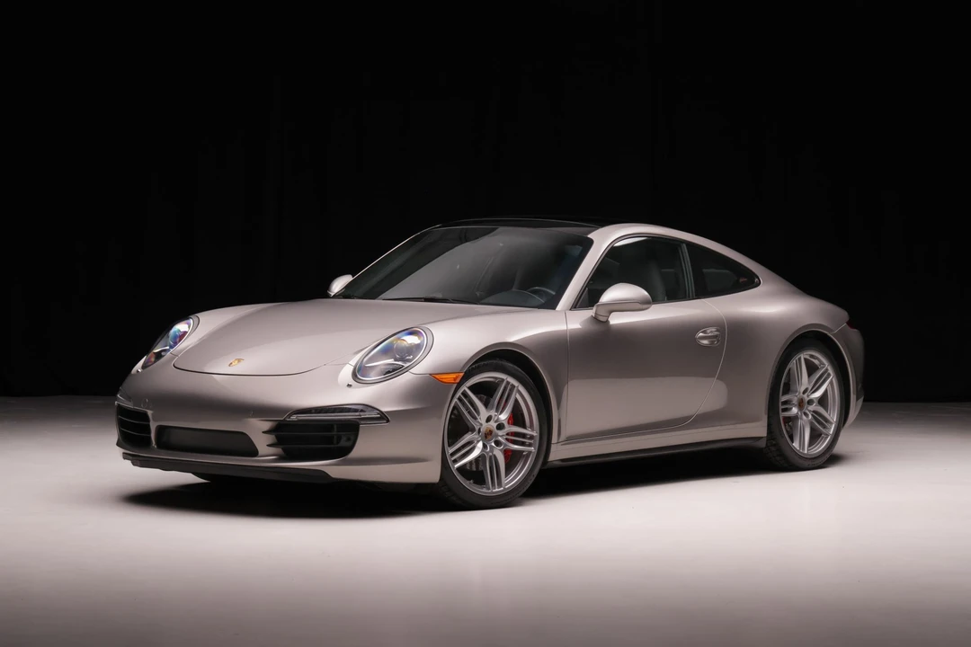 2013 Porsche 991 Carrera 4S - Image 2 of 31