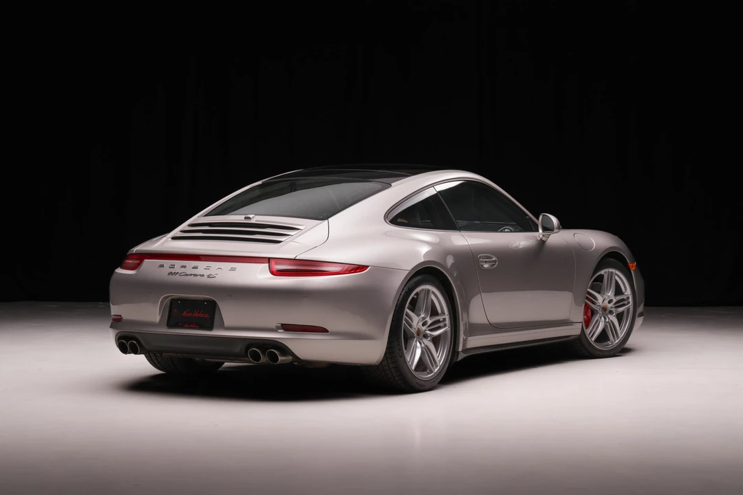 2013 Porsche 991 Carrera 4S - Image 9 of 31