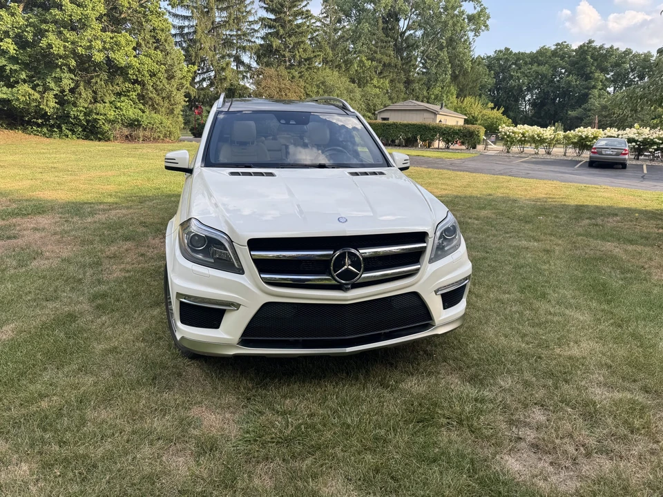 2014 Mercedes-Benz X166 GL 63 & GLS 63 AMG - Image 6 of 31