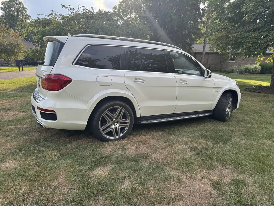 2014 Mercedes-Benz X166 GL 63 & GLS 63 AMG - Image 14 of 31