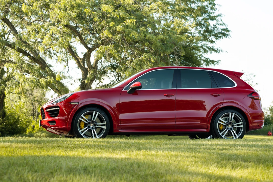 2014 Porsche 958 Cayenne GTS - Image 3 of 31