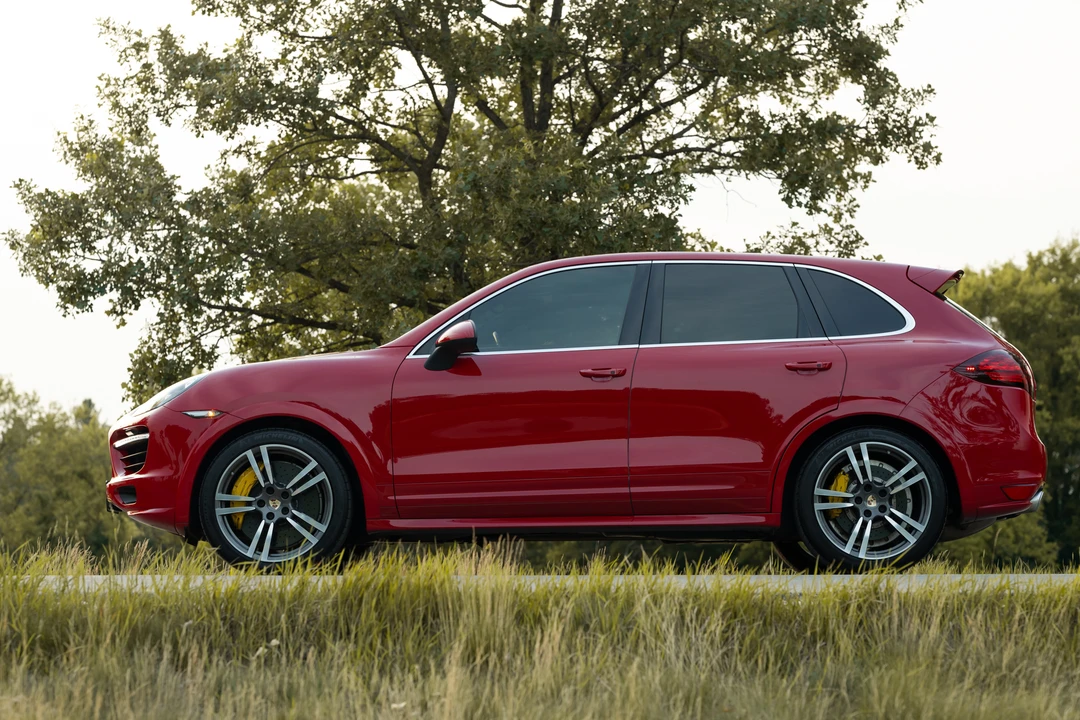 2014 Porsche 958 Cayenne GTS - Image 5 of 31