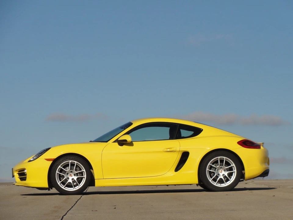 2014 Porsche 981 Cayman - Image 18 of 31