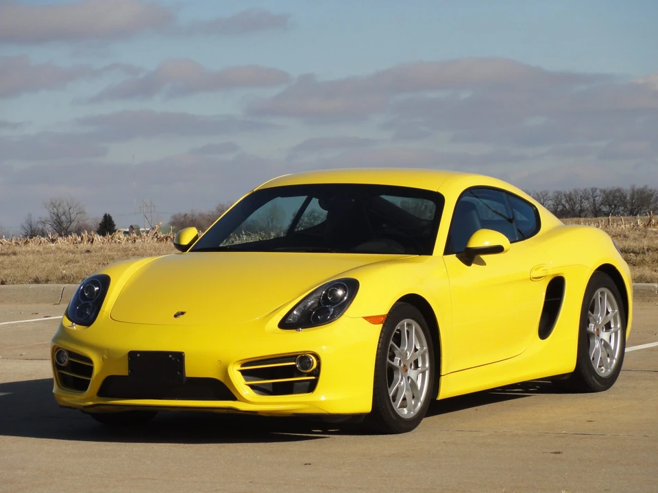 2014 Porsche 981 Cayman - Image 2 of 31