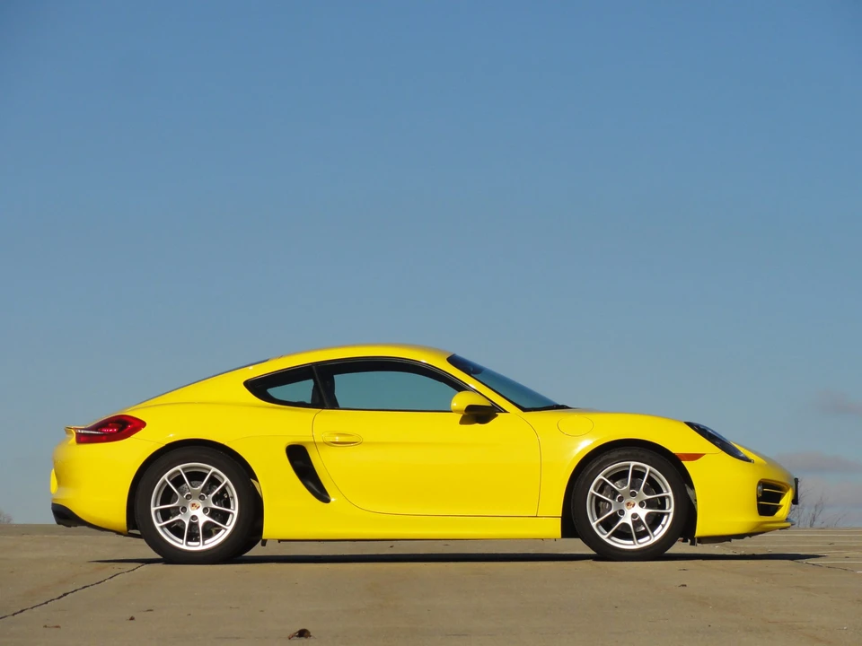 2014 Porsche 981 Cayman - Image 9 of 31