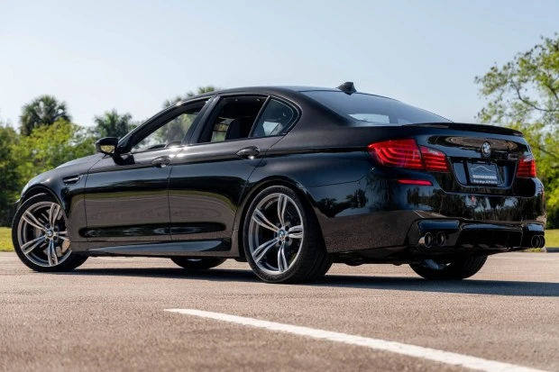2015 BMW F10 M5 - Image 2 of 6