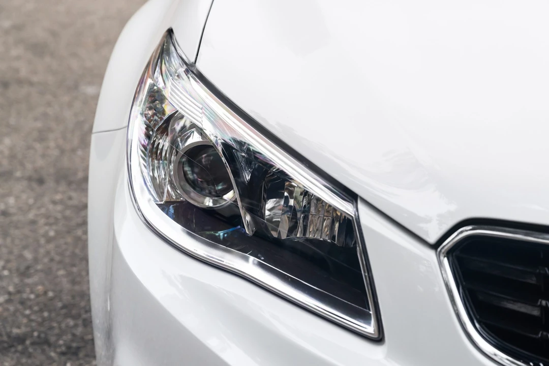 2015 Chevrolet SS - Image 11 of 21