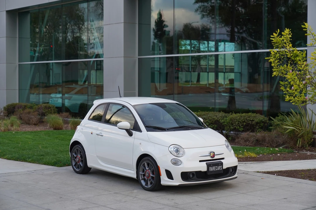 2015 Fiat Abarth 500 - Image 18 of 31