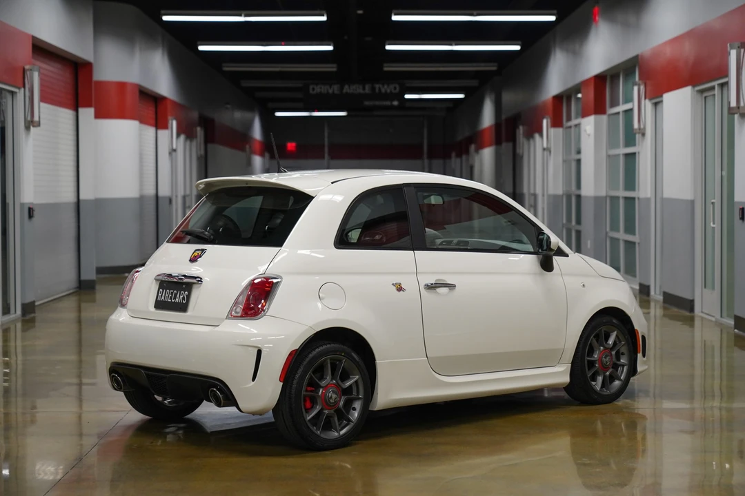 2015 Fiat Abarth 500 - Image 26 of 31