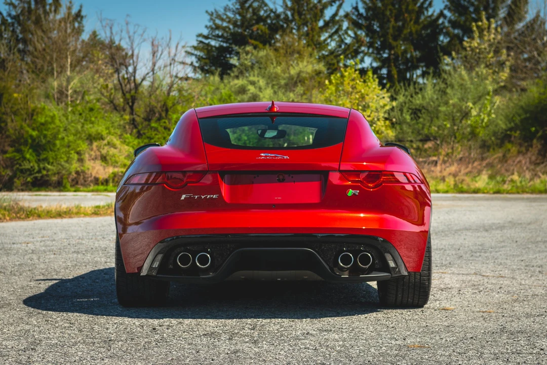 2015 Jaguar F-Type R 1st Gen - Image 24 of 31