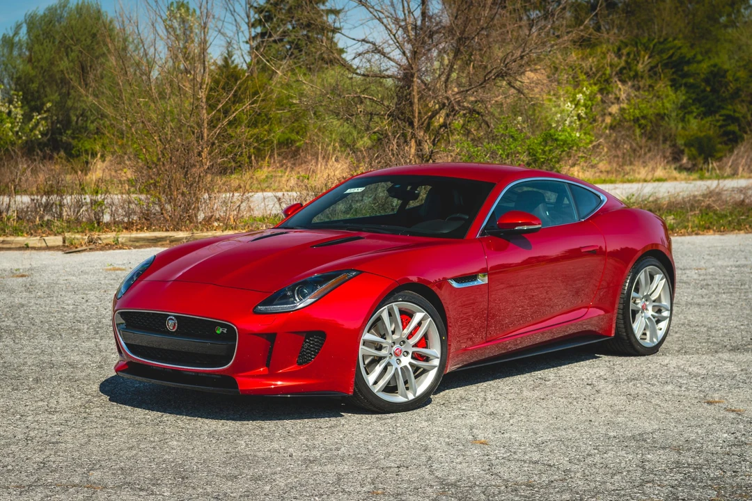 2015 Jaguar F-Type R 1st Gen - Image 4 of 31