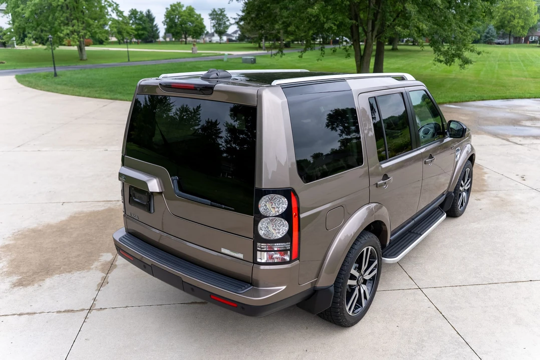 2015 Land Rover Discovery 4th Gen - Image 31 of 31