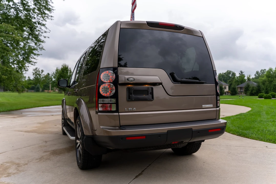 2015 Land Rover Discovery 4th Gen - Image 22 of 31