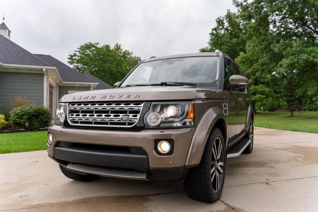 2015 Land Rover Discovery 4th Gen - Image 8 of 31