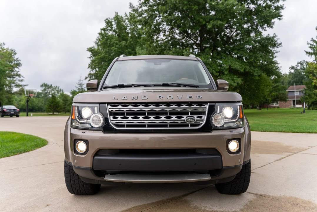 2015 Land Rover Discovery 4th Gen - Image 6 of 31