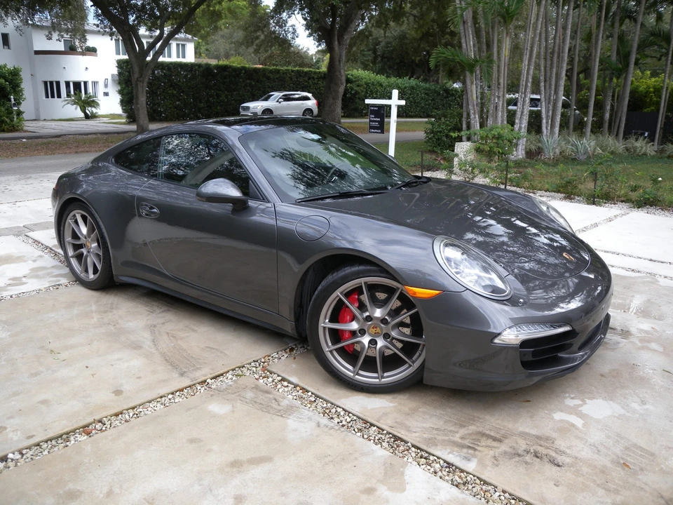 2015 Porsche 991 Carrera 4S - Image 2 of 31