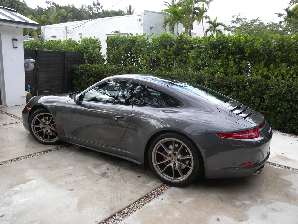 2015 Porsche 991 Carrera 4S - Image 9 of 31