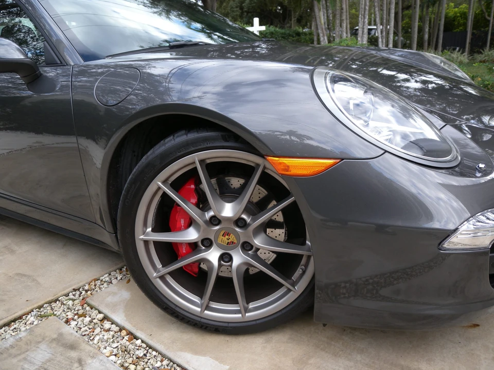 2015 Porsche 991 Carrera 4S - Image 24 of 31